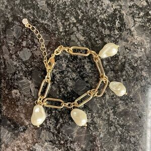anthropologie baroque pearl bracelet